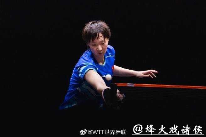 100胜！王曼昱4-1朱芊曦晋级WTT总决赛女单四强